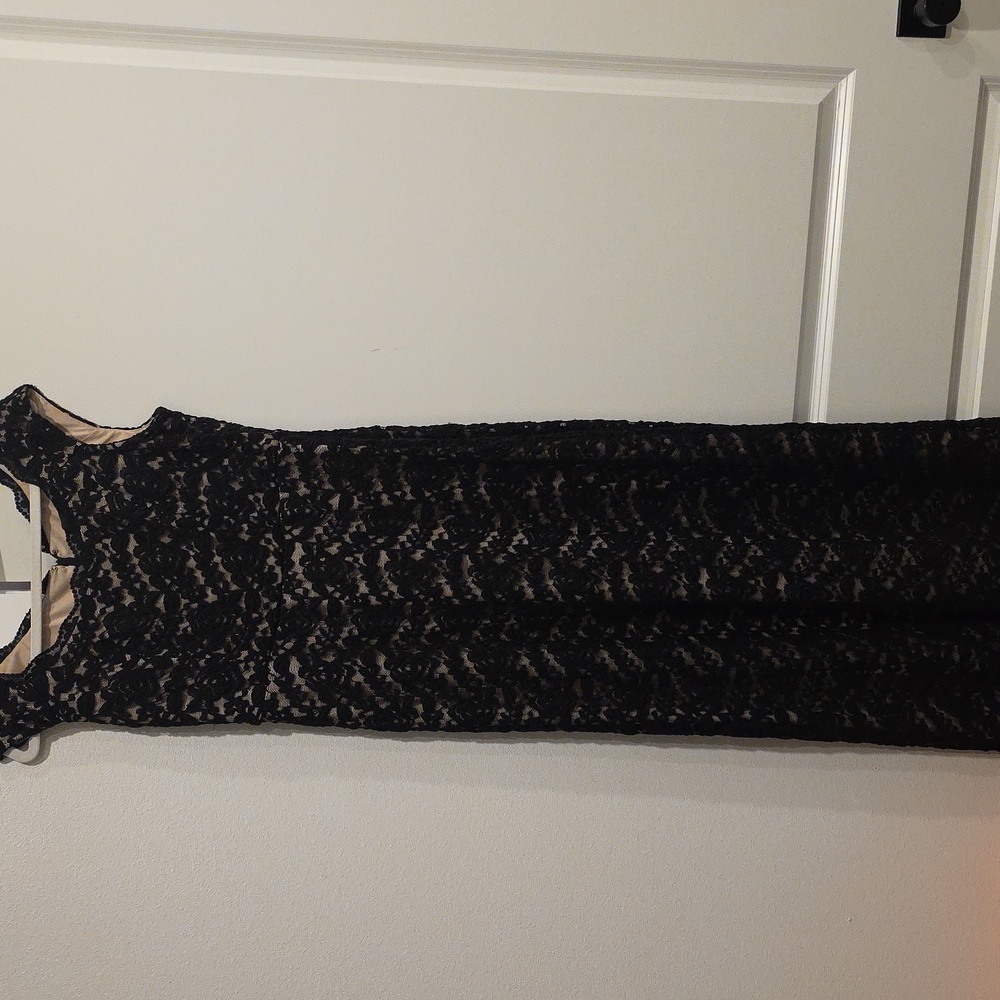 R&M Richards Black and Cream Lace Maxi Dress
